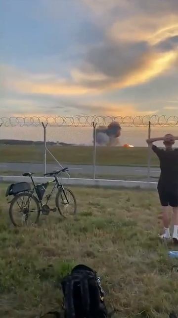 😱Польский F-16 разбился в момент тренировки для авиашоу: