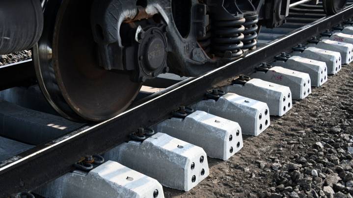 В Волгоградской области после атаки БПЛА приостановили движение поездов