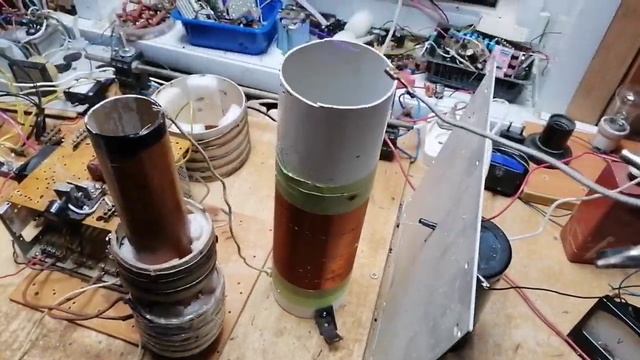 Работа поля качера.