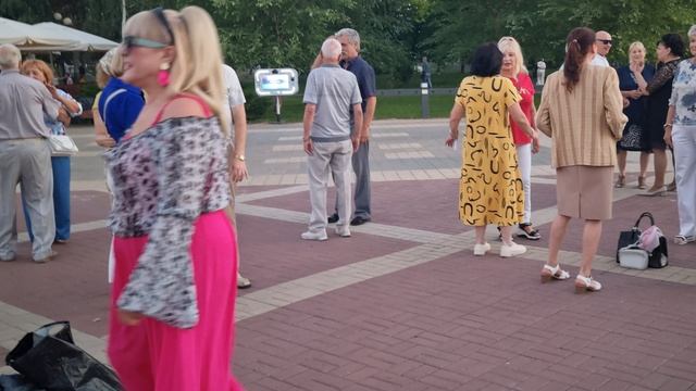 1000023438.mp4