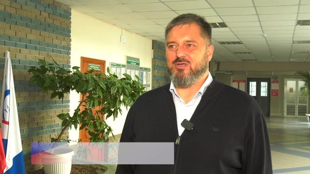 Глава Дзержинска Михаил Клинков проверил готовность нескольких школ к началу учебного года