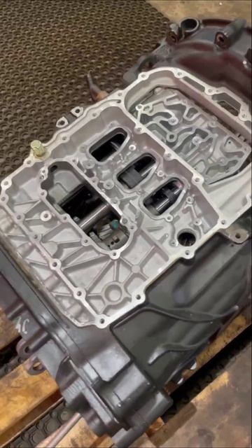 АКПП: ZF 12TX2621 TRAXON