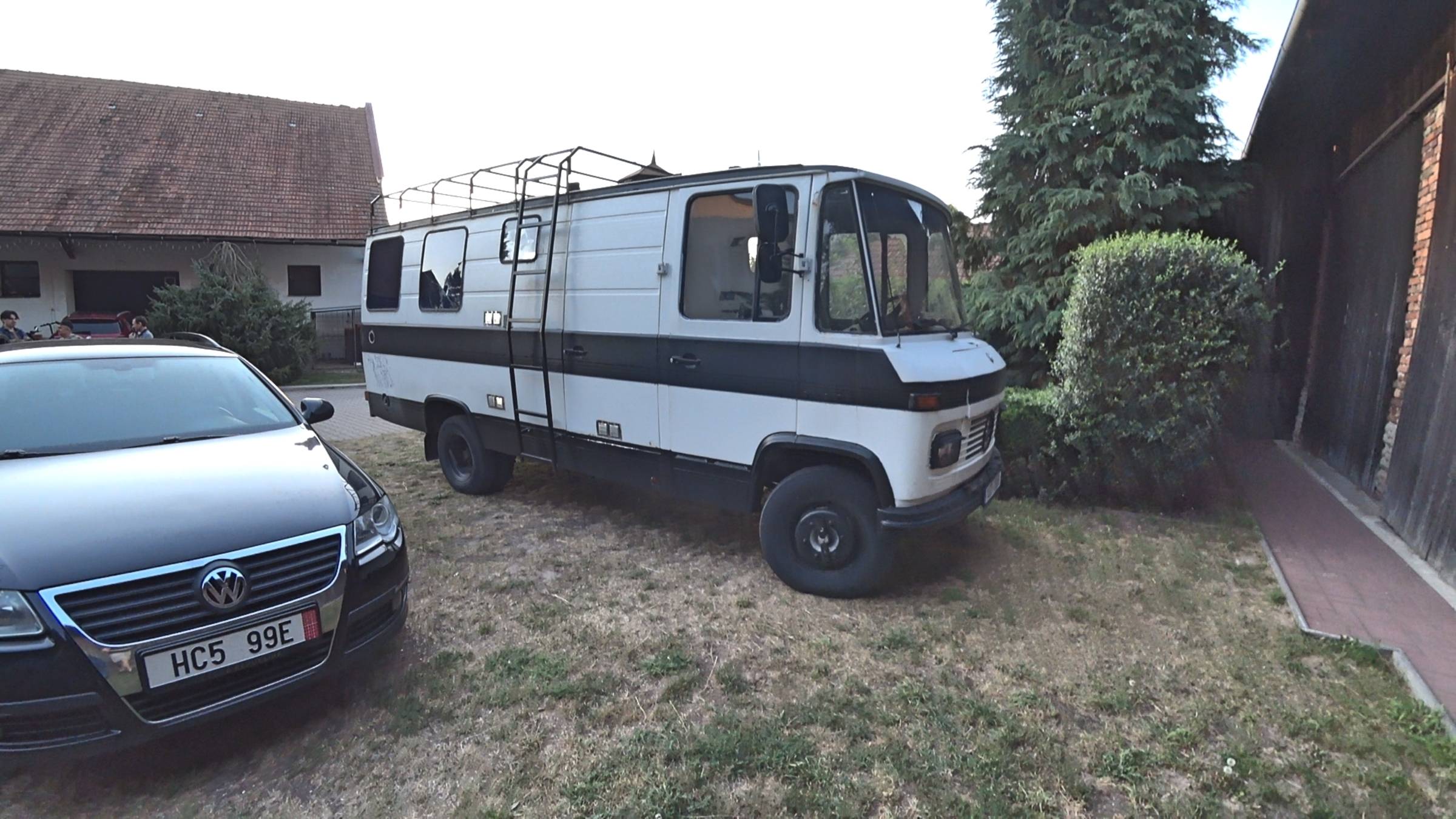 Оживил Дракона 1970 года, Mercedes-Benz 508D