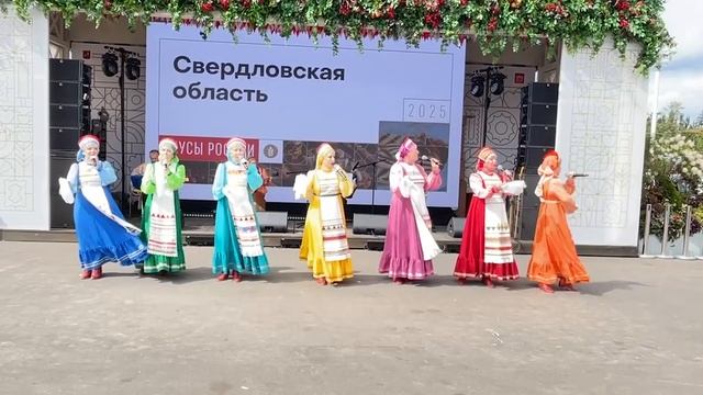 Коллективы  "Росиночка" и "Сияние" успешно выступили в Москве на фестивале «Вкусы России».