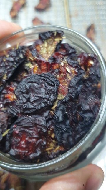 Вяленая слива со специями и травами 😍👍