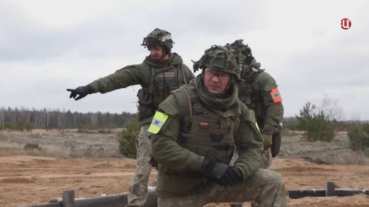 ЕС призывает к вторичным санкциям против России и размещении на Украине войск / События на ТВЦ