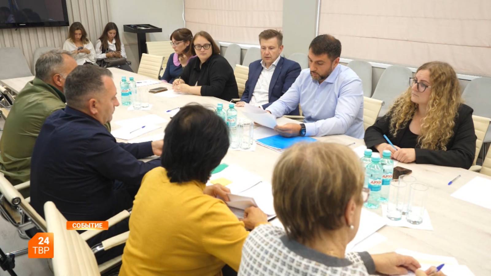 Канализирование посёлка Южный