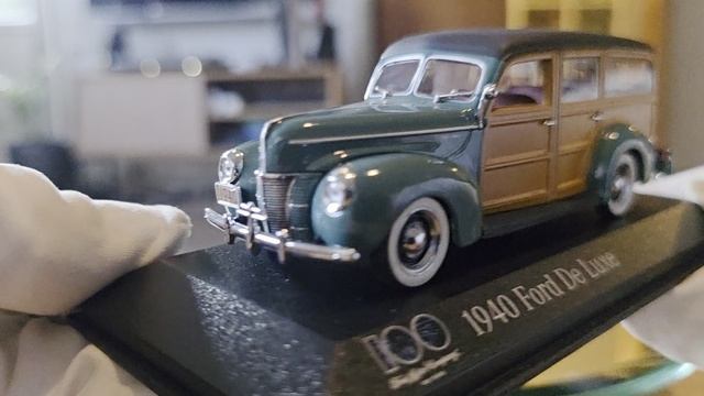 1:43 1940 Ford Deluxe