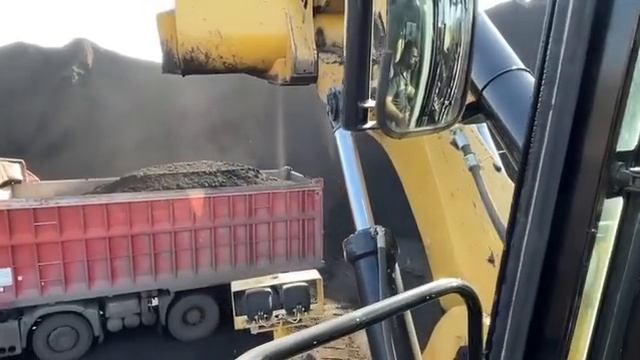 1 День Работы в Карьере...