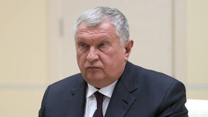 Сечин считает недостаточными темпы снижения ключевой ставки