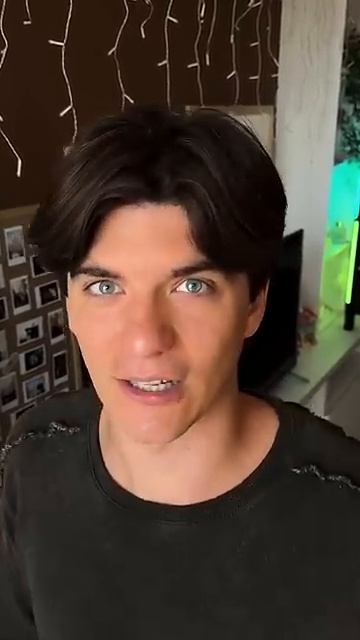 9 планета 🤯
https://rutube.ru/video/6bfdb770c61b0b1a834bbaed36fb7884/?r=a/
