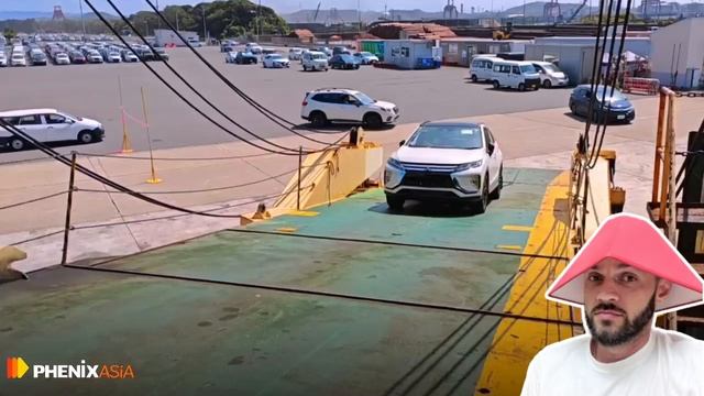 Погрузка праворульных авто на судно, из Японии в Россию