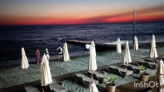 Адлер август / Шторм на море /