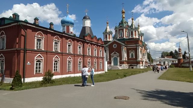 Брусенский монастырь в Коломенском кремле. Коломна. Июнь 2022 г.mp4