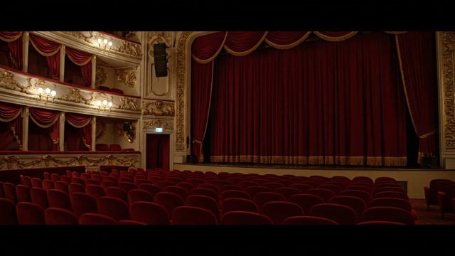 Анекдот - "Когда вы были последний раз в театре?"