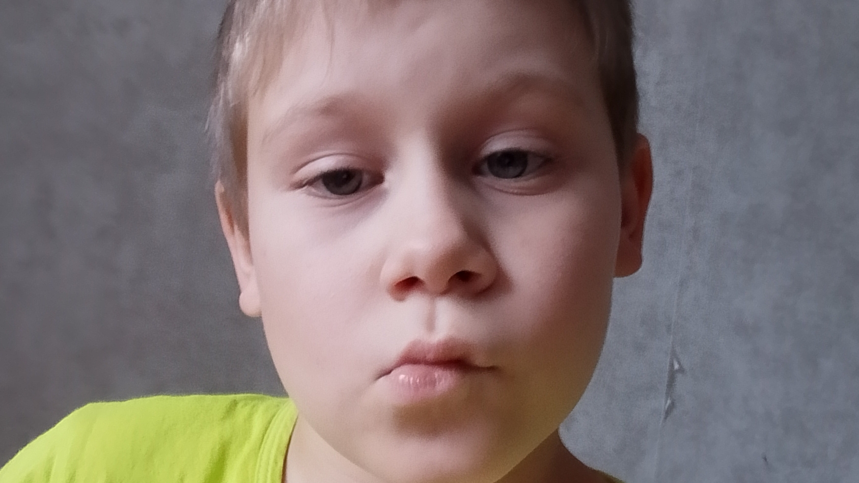 Я 24 часа в Кладовке (я не смог С ПРИЗРАКАМИ!!!!