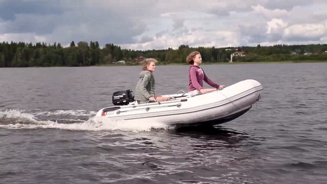X-river, Rocky 335 White, Мотор Tohatsu 5, скорость 29 км⧸ч.
