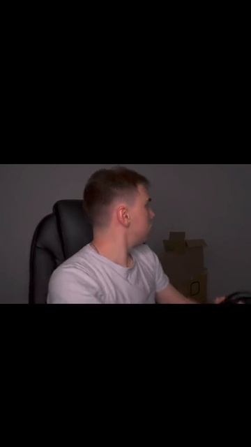 😂
