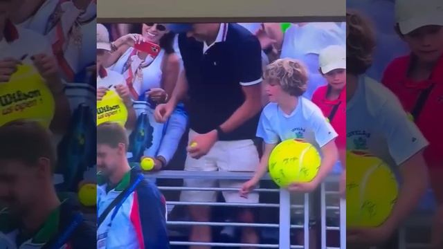 Мужчина, похитивший кепку с автографом у ребёнка, оказался польским миллионером