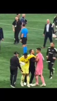 Луис Суарес плюнул в сотрудника «Сиэтл Саундерс» после поражения в финале Кубка Лиг. «Интер Майам