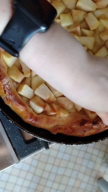 Делаю вкусный пирог с яблоками