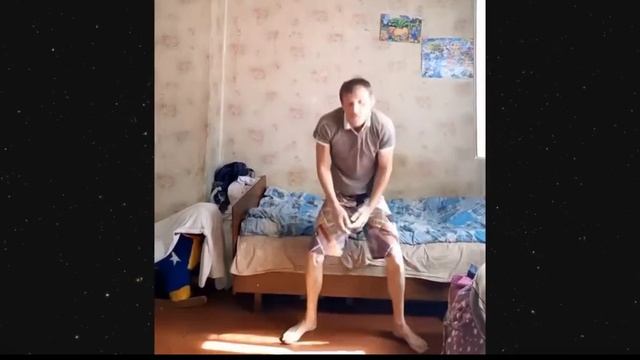 Танцор