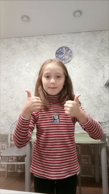 я такой печалик Когда кто-то плачет я такой весёлик  когда всё иначе
