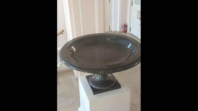 Колыванская парфировая ваза из дома Пашкова