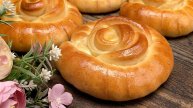 улочки «Розочки» из дрожжевого теста — мягкие, пышные и очень вкусные! Простой рецепт в духовке