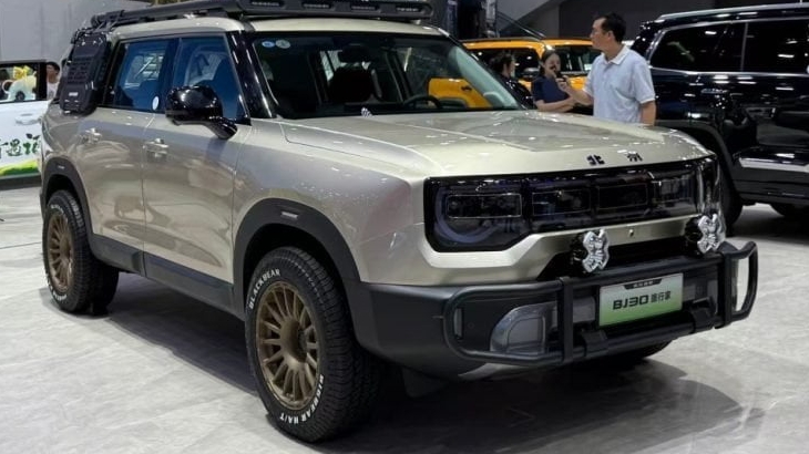 Представлен новый BAIC BJ30 2026 - запас хода в тысячу километров и кресла в багажном отсеке