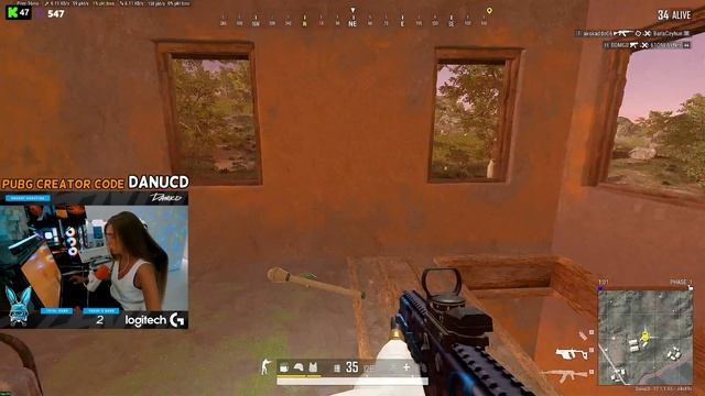 Дана стала лысой