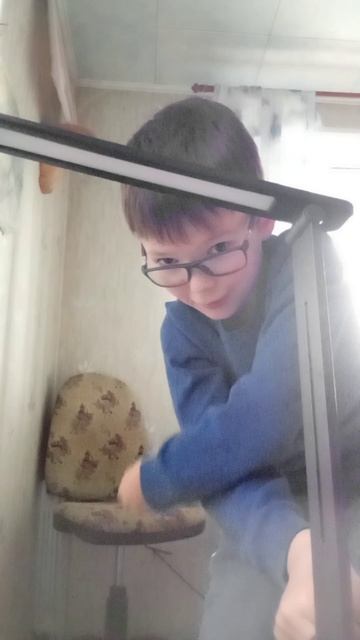 Разпоковка новой лампы.