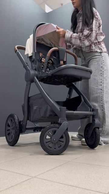 Модульная коляска Happy Baby Mommer