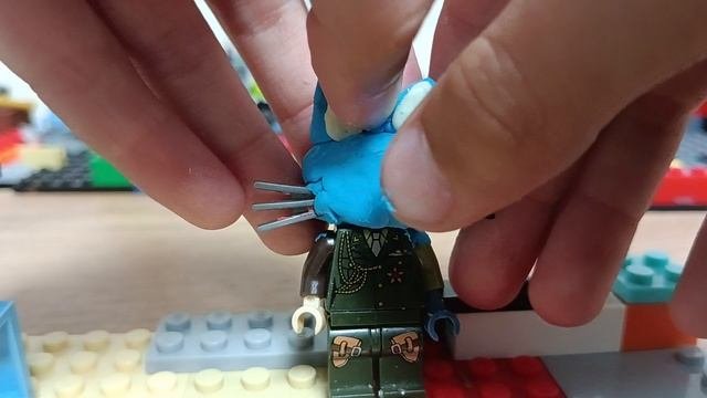 делаем кастом кота кэнти  из пять ночей с Кэнди кастом из Lego и пластилина