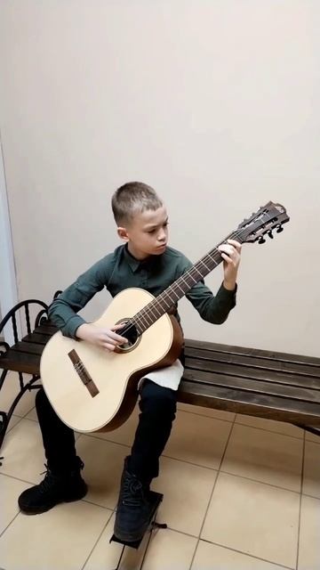 Глушков Даниил Кириллович, Л. Иванова "Танго" (из детской аргентинской сюиты)