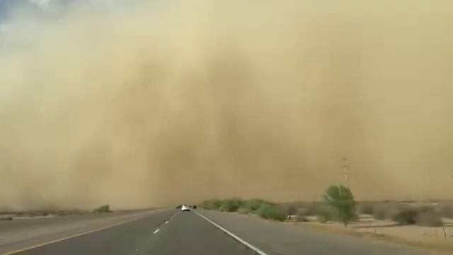 Песчаная буря близ Марикопы (Аризона, США, 2.09.2025).