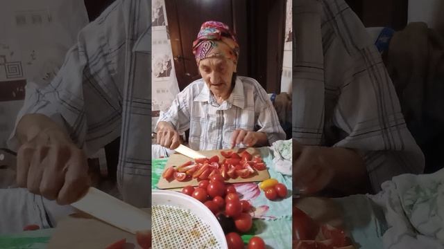 вялю помидоры,ролик разделен на две части ч.1.