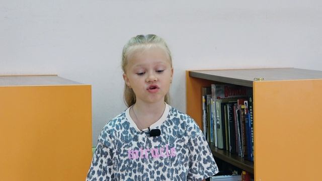 Стихотворение «Букет котов» Юнна Мориц. Читает Юлия Куприянова.