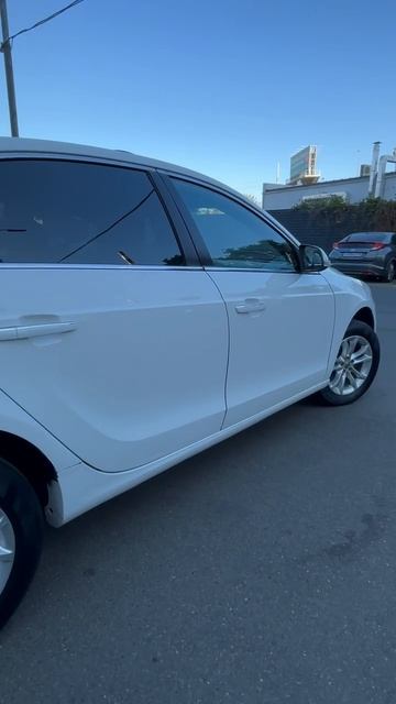 Видеобзор на автомобиль Brilliance H530 ( bmw на минималках 😁)