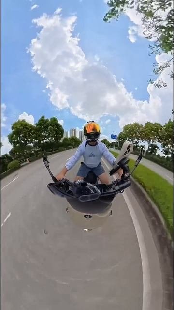 5 секунд до 100 кмчас Ninebot E300P MK2 найнбот е300п segway ninebot e300pmk2