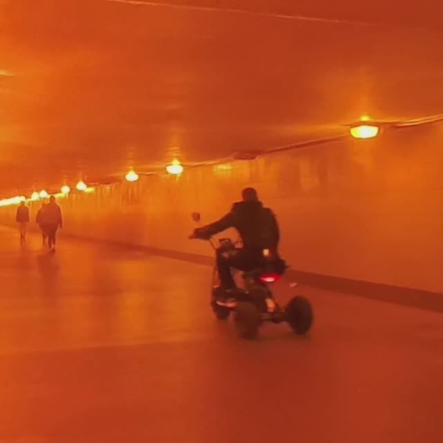 Пересобрал Mini Trike Pro в будущее багги