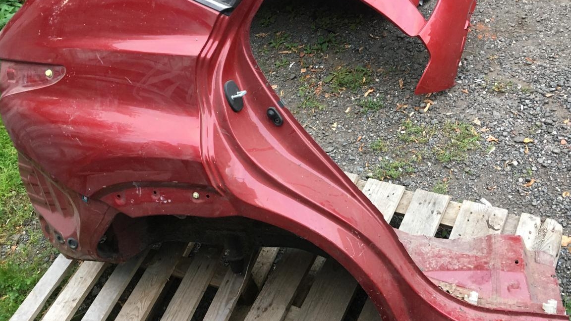 крыло заднее правое lexus NX