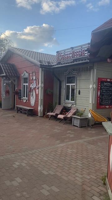 Звенигород. Сохранили старинную центральную часть этого древнего города. Рабочая командировка
