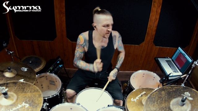 Павел Лохнин демонстрирует серию Raven от Symrna Cymbals