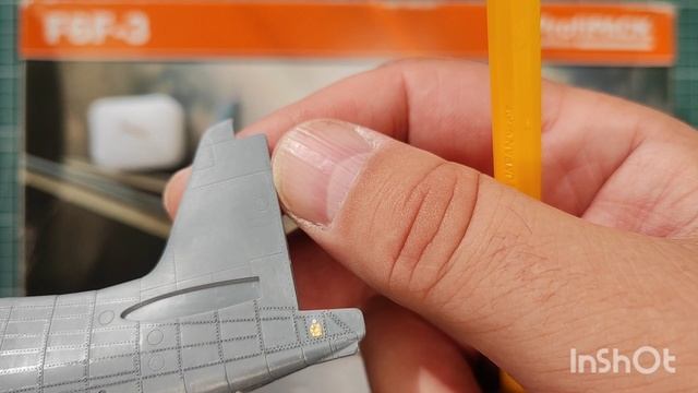 №257 Hellcat F6F3 Eduard 1/48 стройка, окраска.mp4