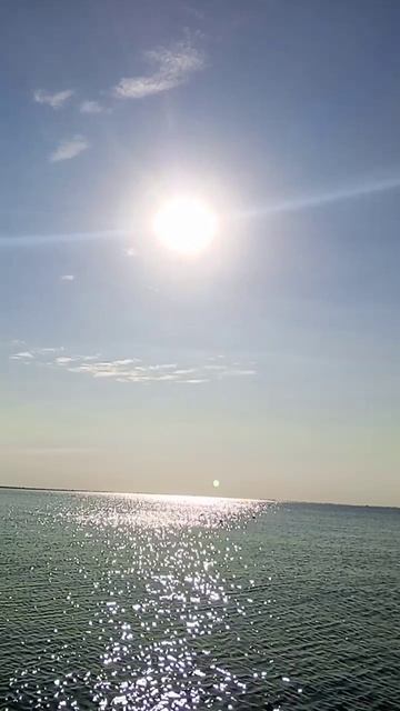 море