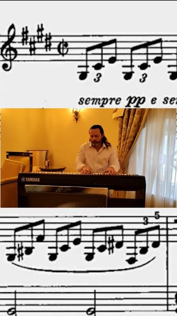 Как Лео Лев встречает обычно вечер пятницы #leolev #shorts