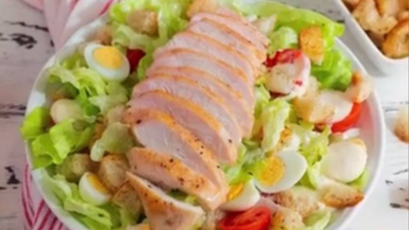 ВКУСНЫЙ салат ЦЕЗАРЬ с курицей