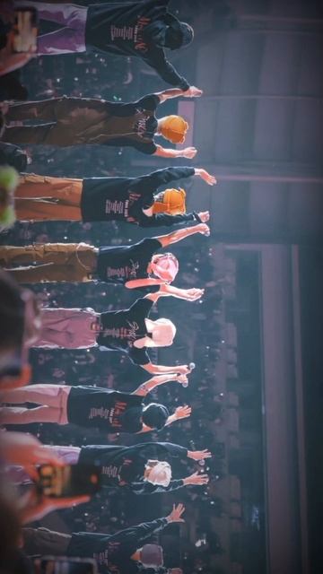 Да это Stray Kids 