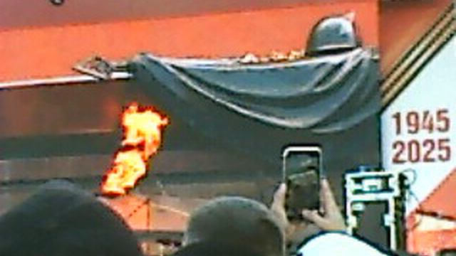 9 МАЯ 2025 ГОДА 80 ЛЕТИЕ ПОБЕДЫ ПАМЯТИ ПАВШЕМ МИНУТА МОЛЧАНИЯ В ЮЖНОМ БУТОВО. 😢😢😢😭😭